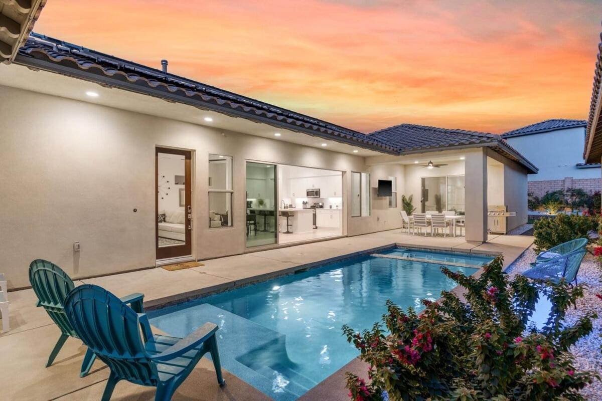 Desert Palms By Vare Pool Spa Bbq Pga West La Quinta Exterior photo