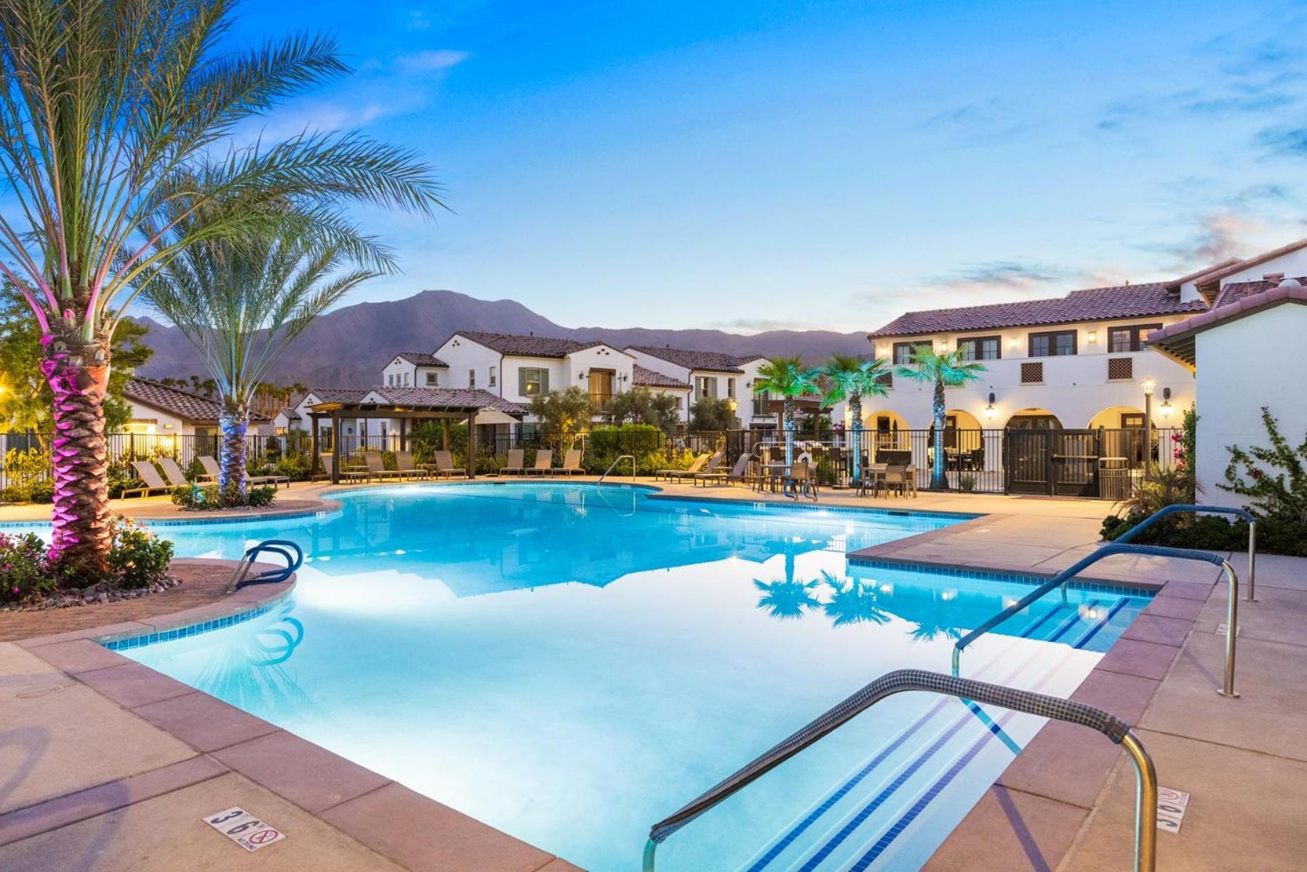 Desert Palms By Vare Pool Spa Bbq Pga West La Quinta Exterior photo
