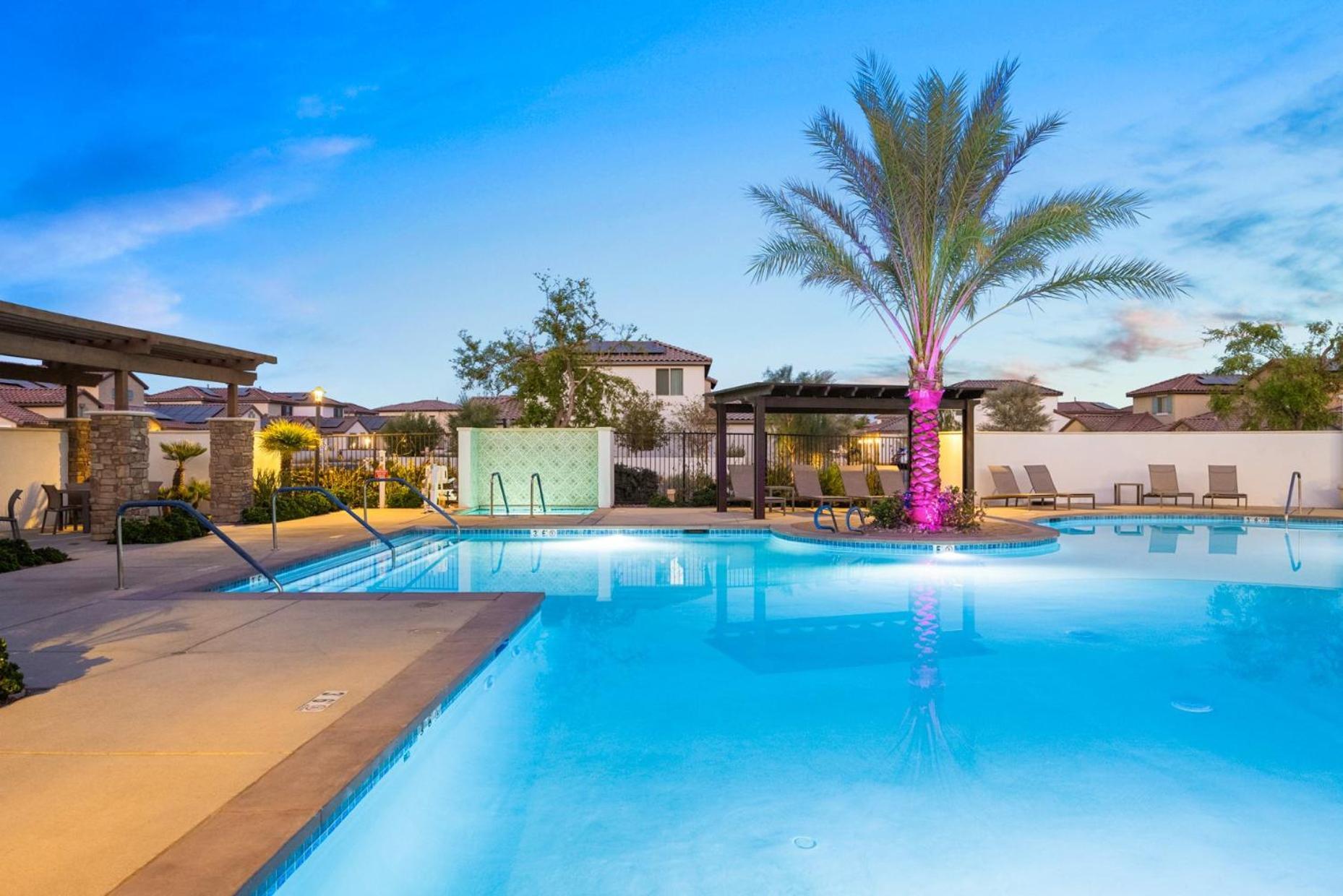 Desert Palms By Vare Pool Spa Bbq Pga West La Quinta Exterior photo
