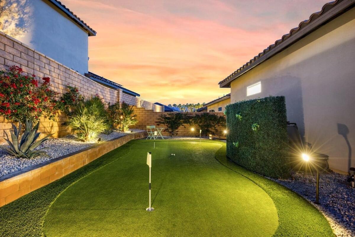 Desert Palms By Vare Pool Spa Bbq Pga West La Quinta Exterior photo
