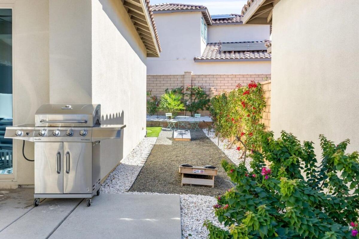 Desert Palms By Vare Pool Spa Bbq Pga West La Quinta Exterior photo